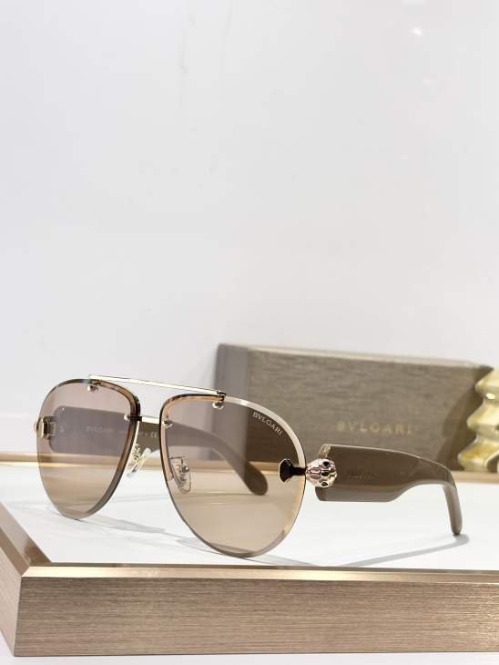 Picture of Bvlgari Sunglasses _SKUfw77293838fw